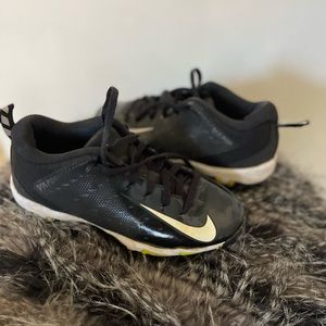 Nike vapor fastflex football cleats